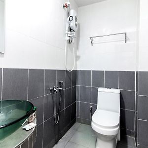 Super Oyo 258 Hotel Smc Alam Avenue