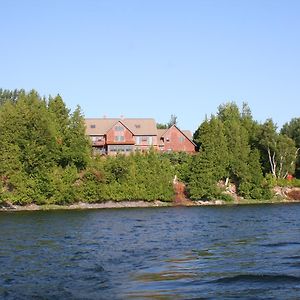 Fearn Lodge